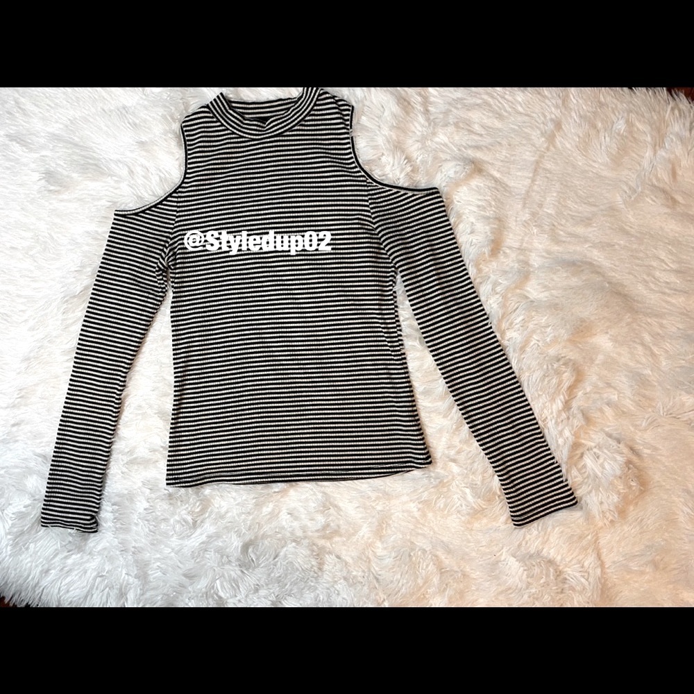 One ❤️ Clothing Long Sleeves